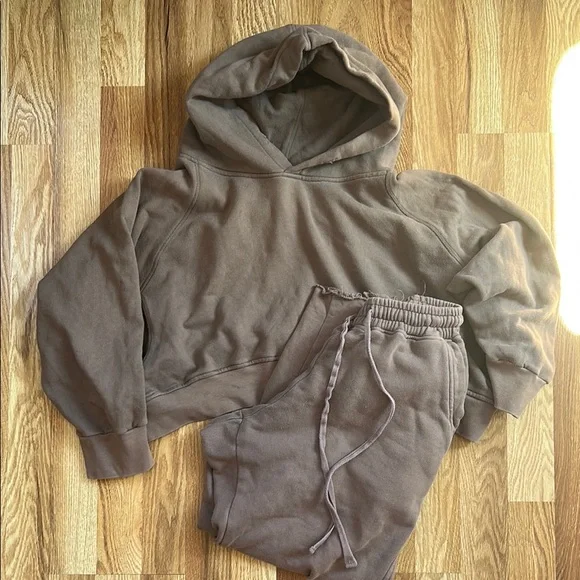 Indigo Luna Sweat Set - Picture 1 of 13